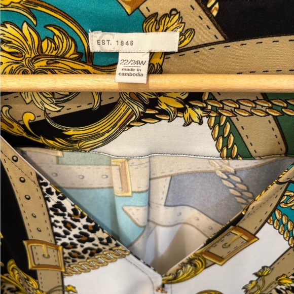 Versace Inspired Blouse - Picture 2 of 3